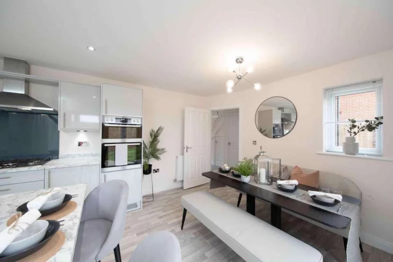 Image carousel 3537581 1769652062