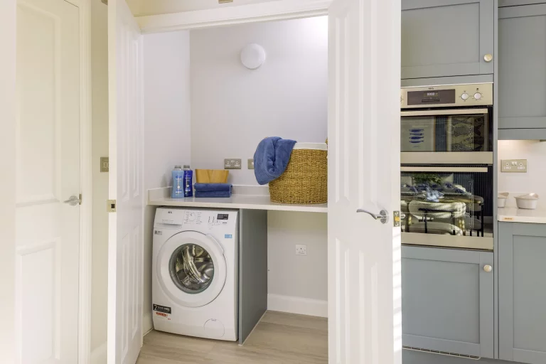 Image carousel 3538641 1769742212