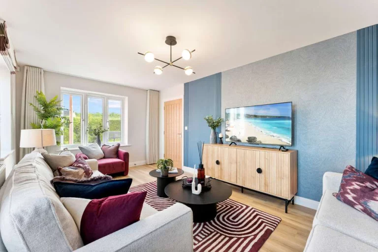 Image carousel 3538976 1769824902