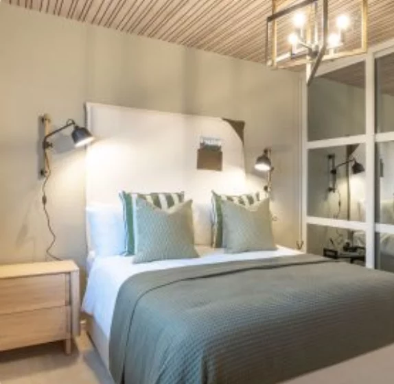 Image carousel 3541231 1769968804