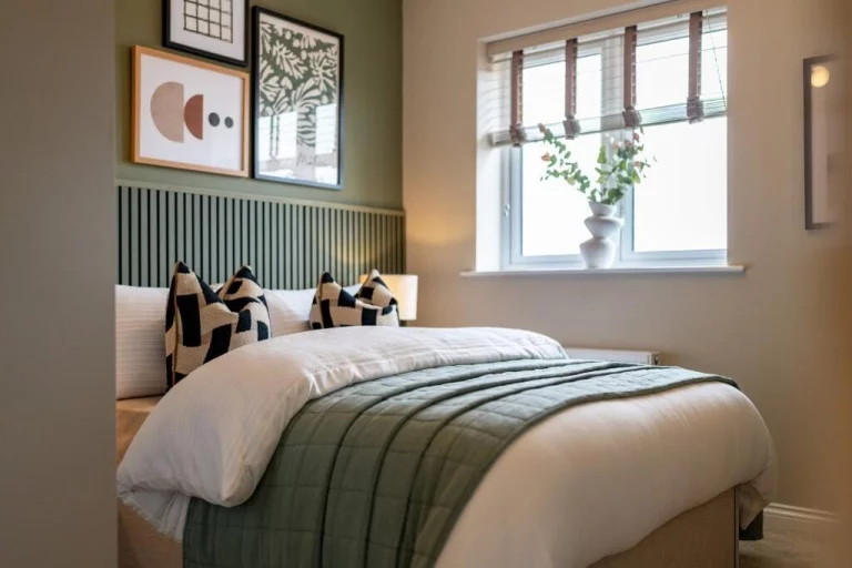 Image carousel 3542756 1770354067