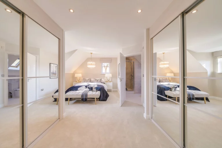 Image carousel 3542971 1770354074