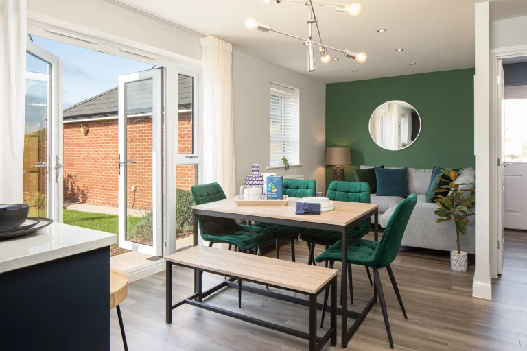 Image carousel 3544411 1770433465