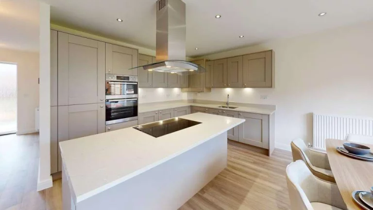 Image carousel 3547416 1770948088