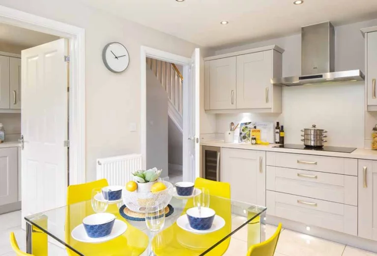 Image carousel 3554576 1772507042