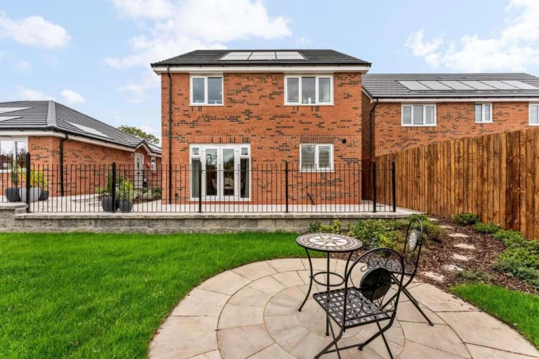 Image carousel 3555401 1772762501