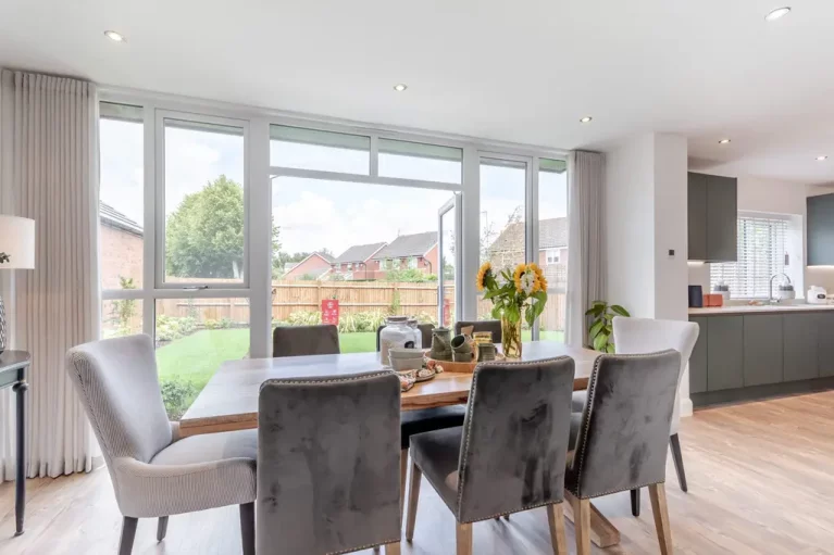 Image carousel 3556916 1773014767