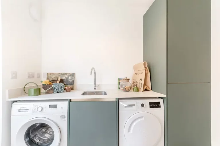 Image carousel 3556921 1773014775