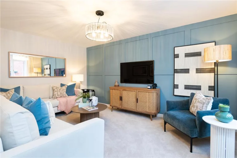 Image carousel 3559011 1773281945