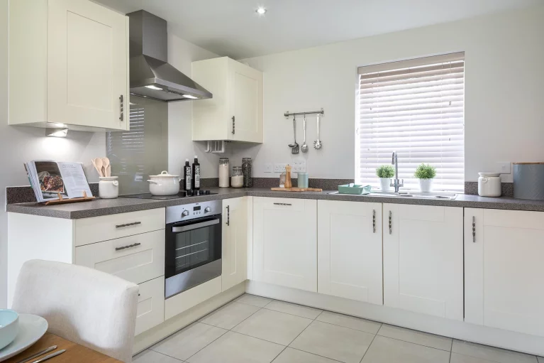 Image carousel 3559451 1773284588