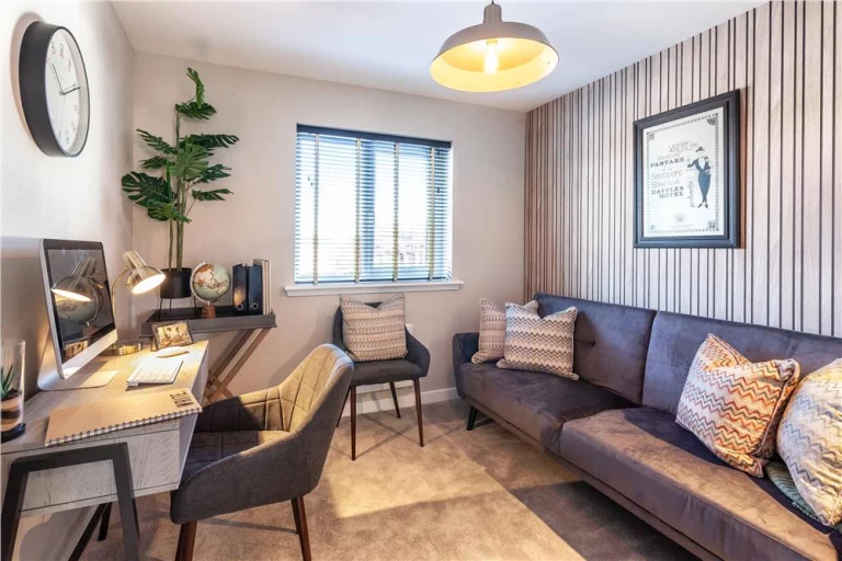 Image carousel 3559686 1773367685