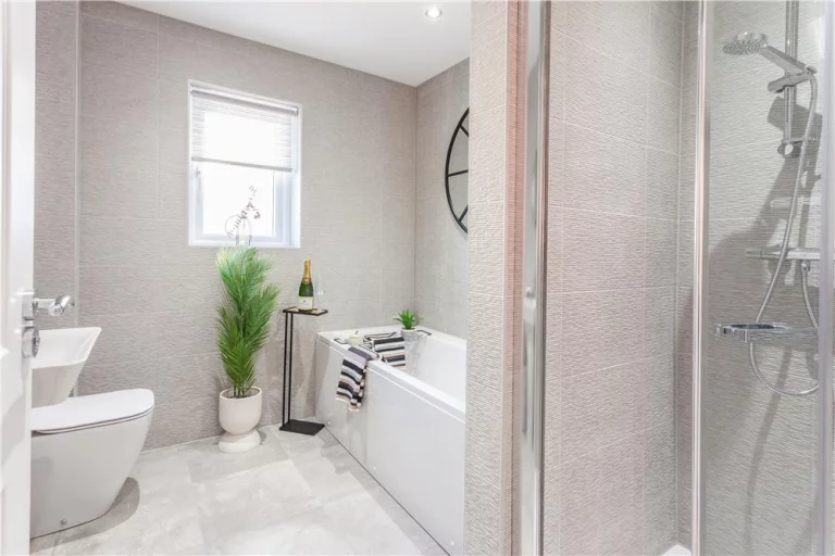 Image carousel 3559696 1773367686