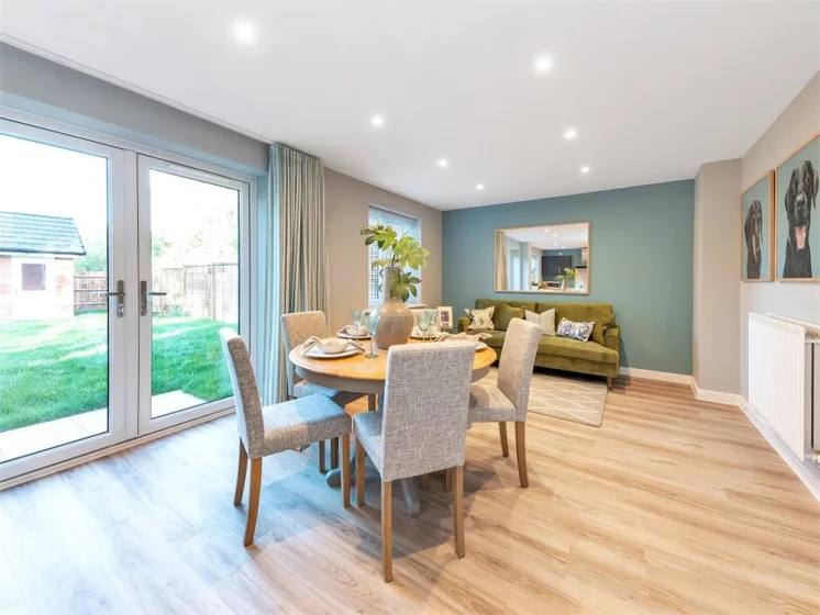 Image carousel 3562641 1773799698