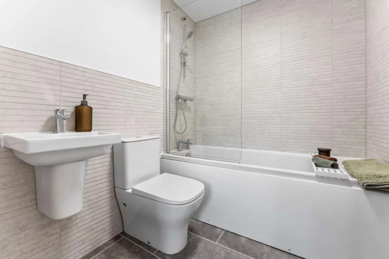 Image carousel 3563481 1773885668