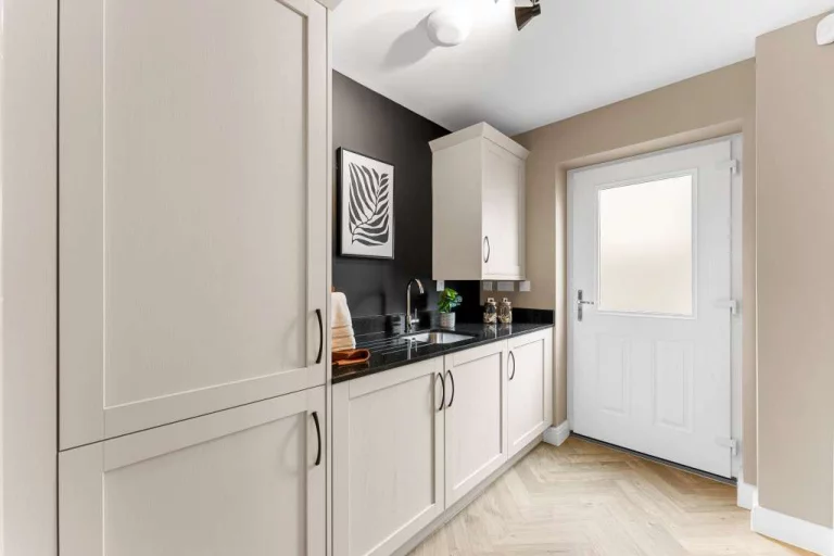 Image carousel 3564366 1773972087