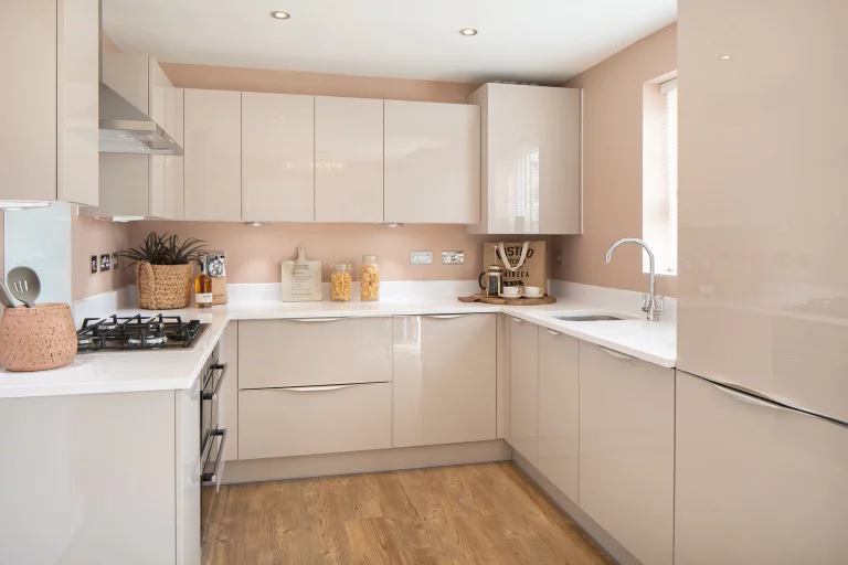 Image carousel 3565546 1774148535