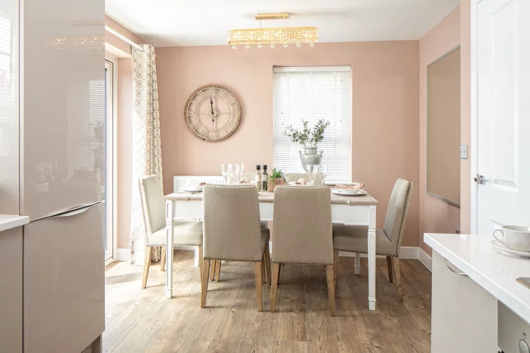 Image carousel 3565551 1774148536