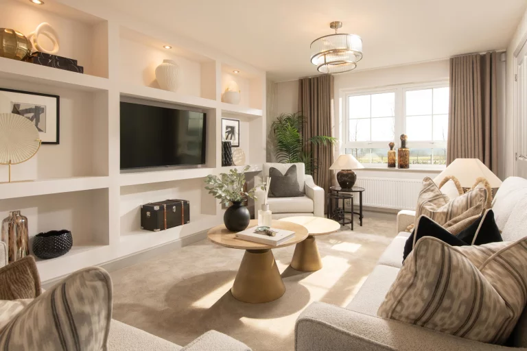 Image carousel 3569856 1774926113