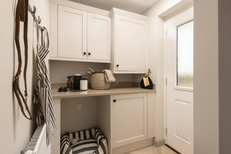 Image carousel 3569866 1774926114