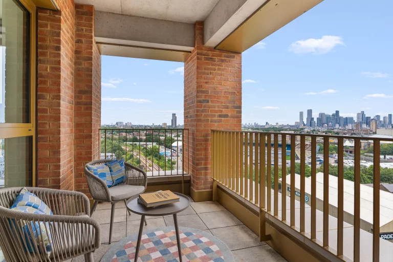 Image carousel 3569921 1774926236