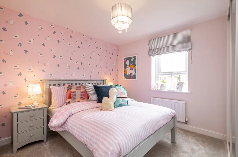 Image carousel 3572991 1775617302