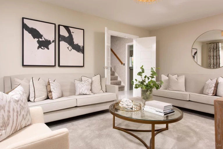 Image carousel 3576771 1776229263