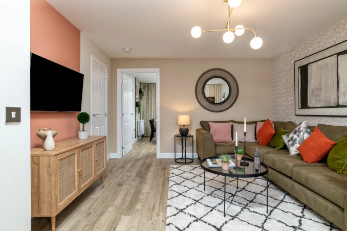 Property box 2810725 1718718209