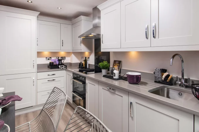 Property box 2821983 1718718209