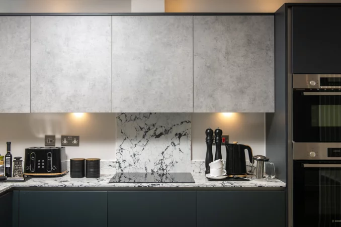 Property box 3464316 1757308062