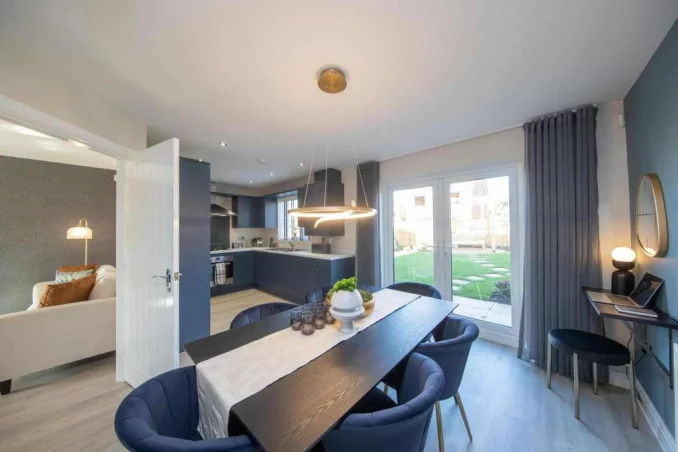 Property box 3489566 1760752866