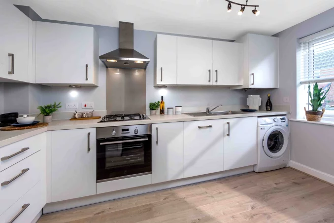 Property box 3499751 1762398111