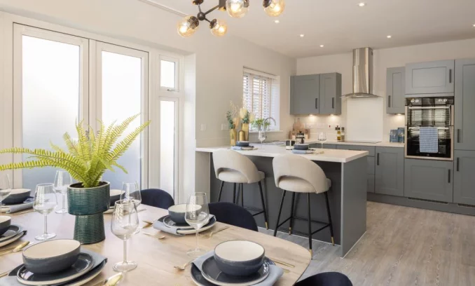 Property box 3504446 1763032415