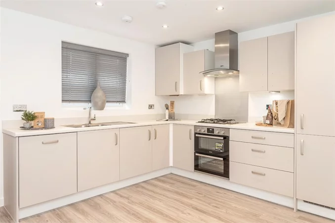 Property box 3508671 1763777378