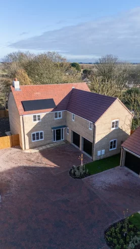 Property box 3560511 1773403548