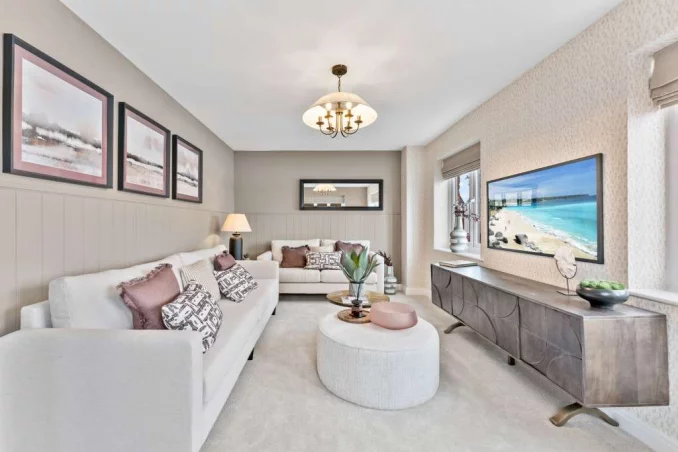 Property box 3604911 1780711287