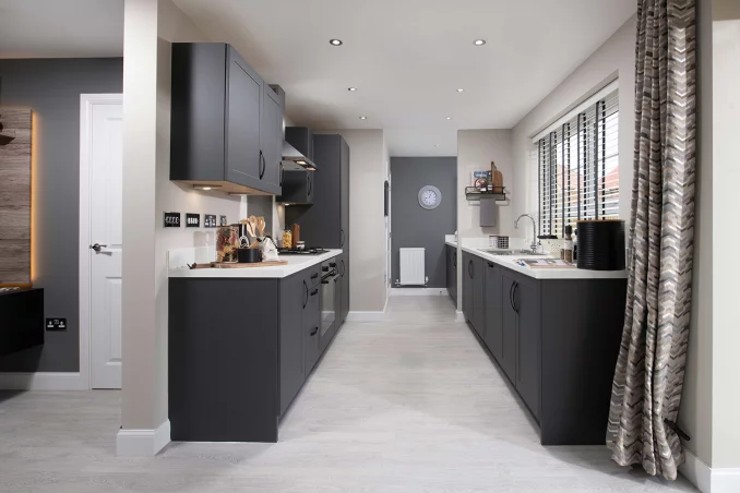 Property box 3640701 1785467124