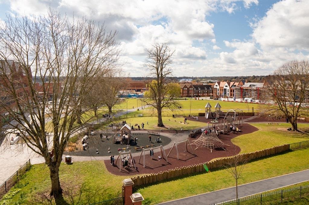 BRACKNELL & WOKINGHAM Projects and Construction Page 6