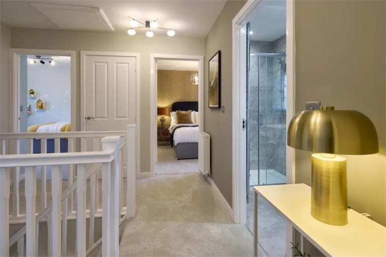 Image carousel 2511351 1776737950