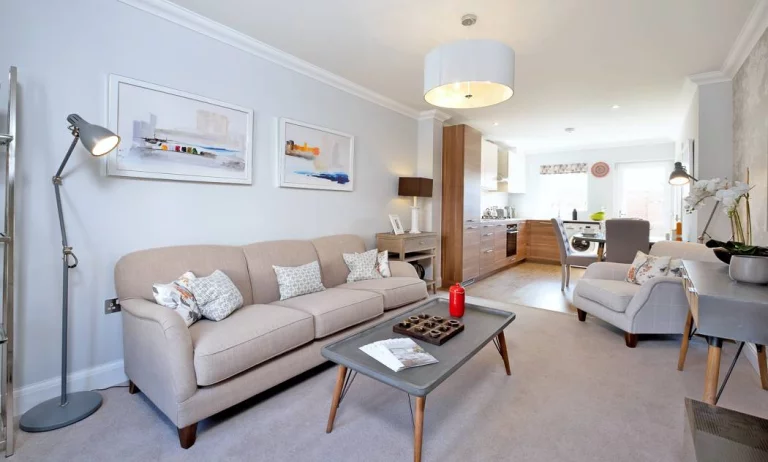 Image carousel 2746995 1695145943