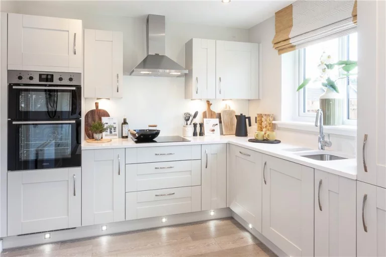 Image carousel 2749721 1768874654