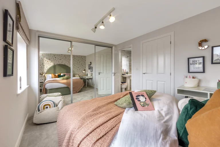 Image carousel 2803519 1701317010