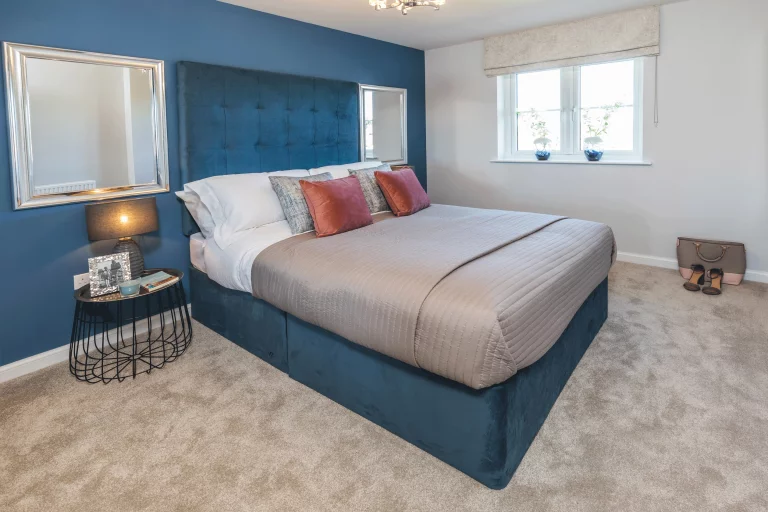 Image carousel 2810933 1701318733