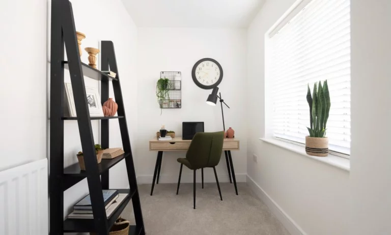 Image carousel 2832341 1763029784