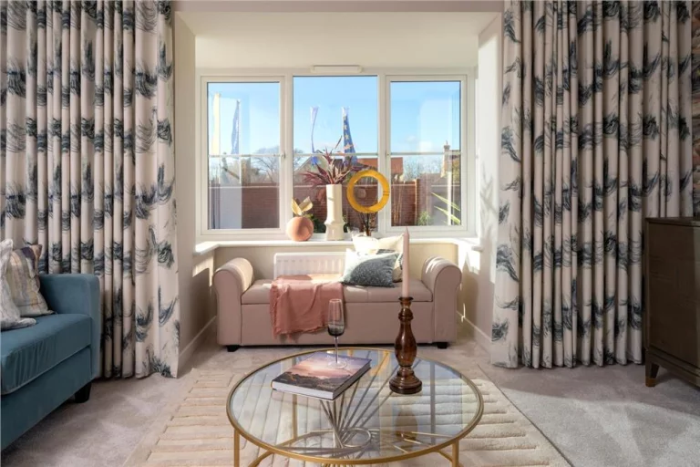 Image carousel 3025521 1773454206