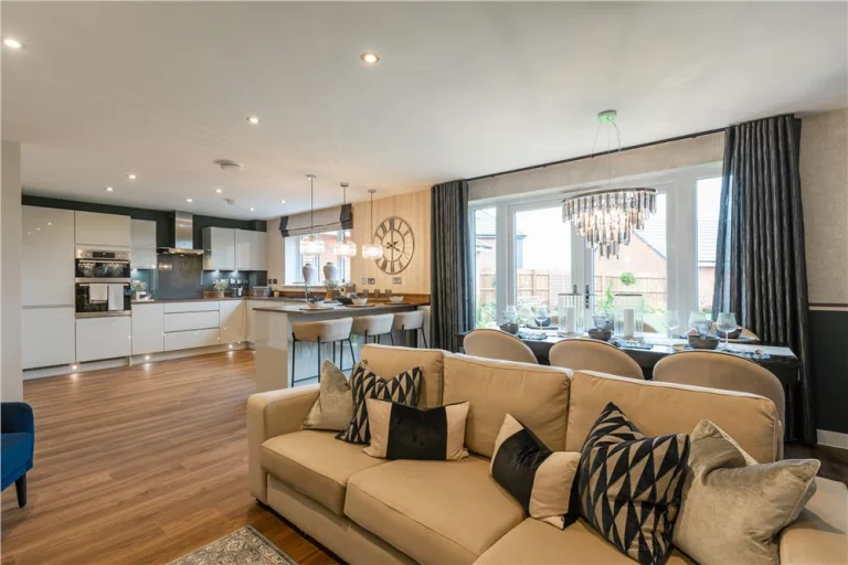 Image carousel 3200826 1765419318