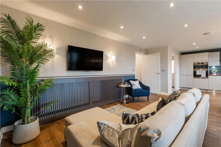 Image carousel 3200836 1765419318