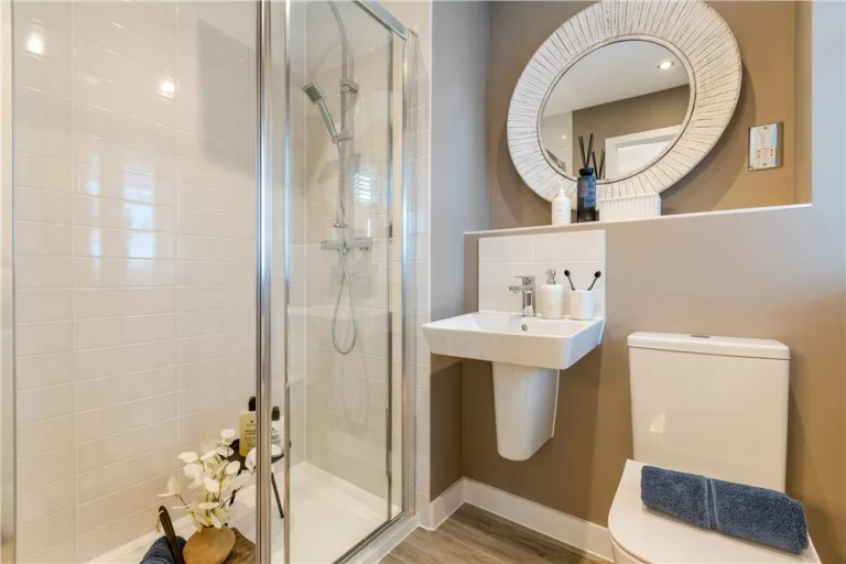 Image carousel 3200896 1765419323