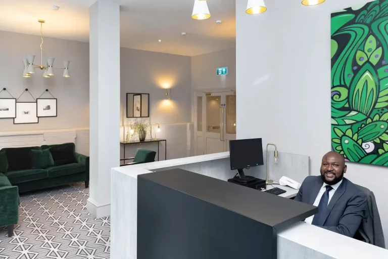 Image carousel 3204911 1765130323