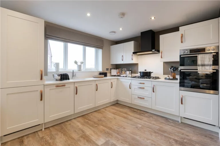 Image carousel 3221876 1773367672