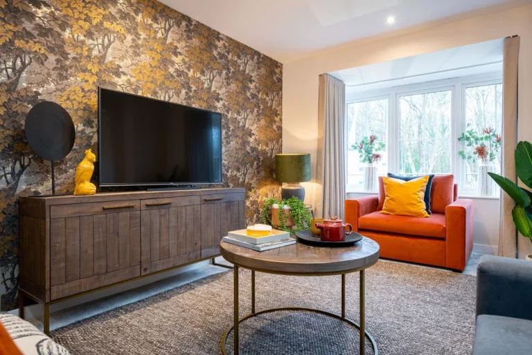 Image carousel 3234751 1775701228